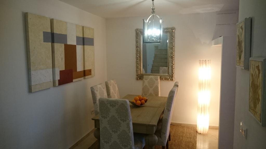 Villa Aznalcazar Sanlúcar la Mayor المظهر الخارجي الصورة