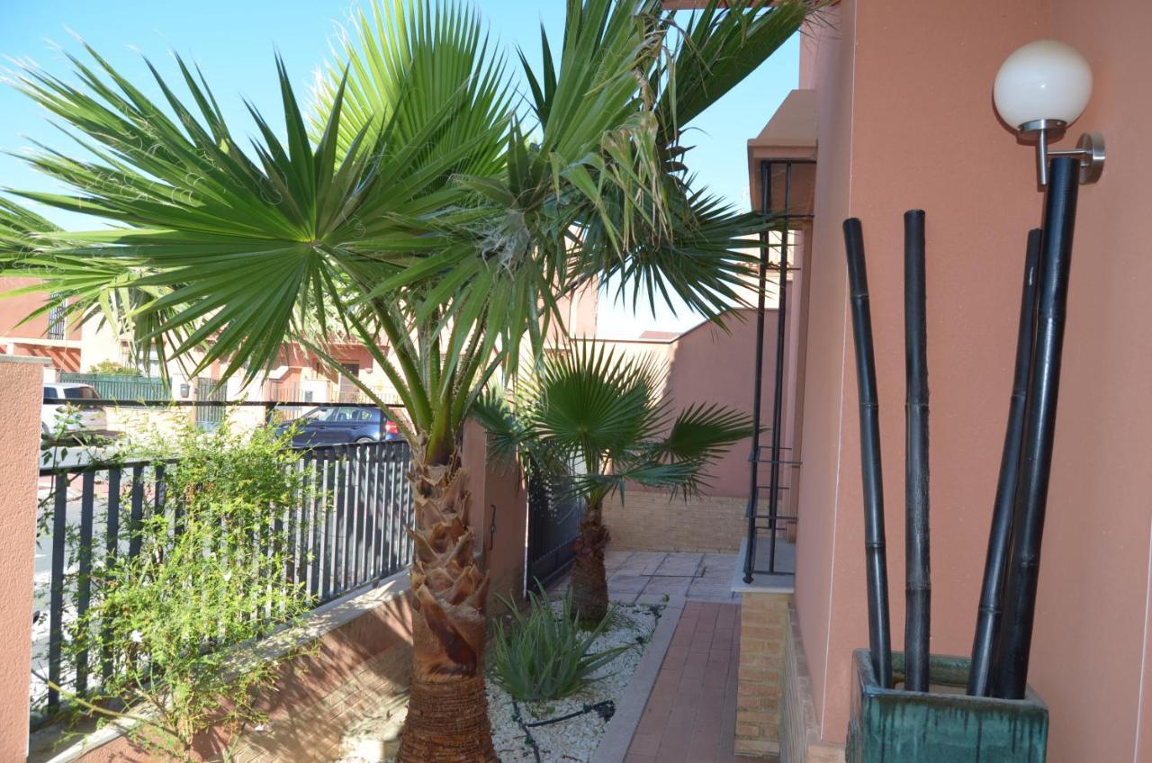Villa Aznalcazar Sanlúcar la Mayor المظهر الخارجي الصورة